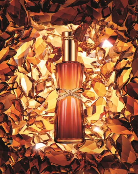 Estée Lauder celebrates 60 years of Youth-Dew with limited-edition bottle next March
