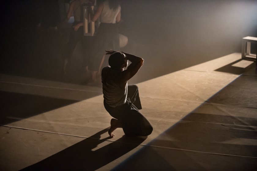 An extensive <i>Scope</i>: NZ School of Dance blends Choreographic Season pieces into thoughtful, cohesive work