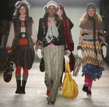 Lucire Fashion: Central perks: H&M shows its autumn-winter 2005-6 ...