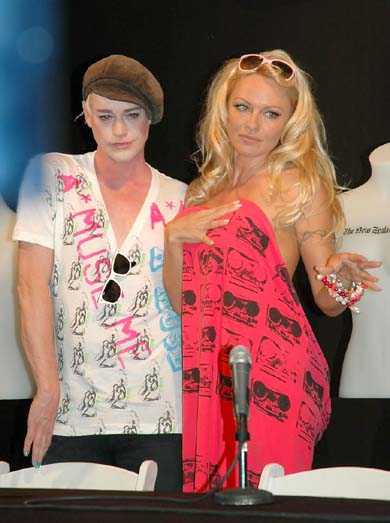 Pamela Anderson and Richie Rich at Air New Zealand Fashion Week