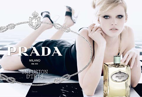 Lara Stone in Prada advertisement