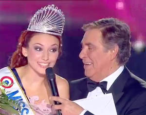 Public interest in Miss France increases over rival pageant