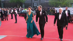 Video: Duke and Duchess of Cambridge attend Olympic black-tie function; Kate wears Jenny Packham