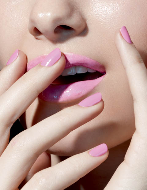 MAC Cosmetics releases Fashion Sets lipstick, Lipglass and nail lacquer range