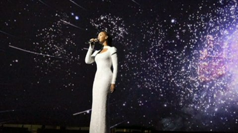 Beyoncé performs at UN for World Humanitarian Day