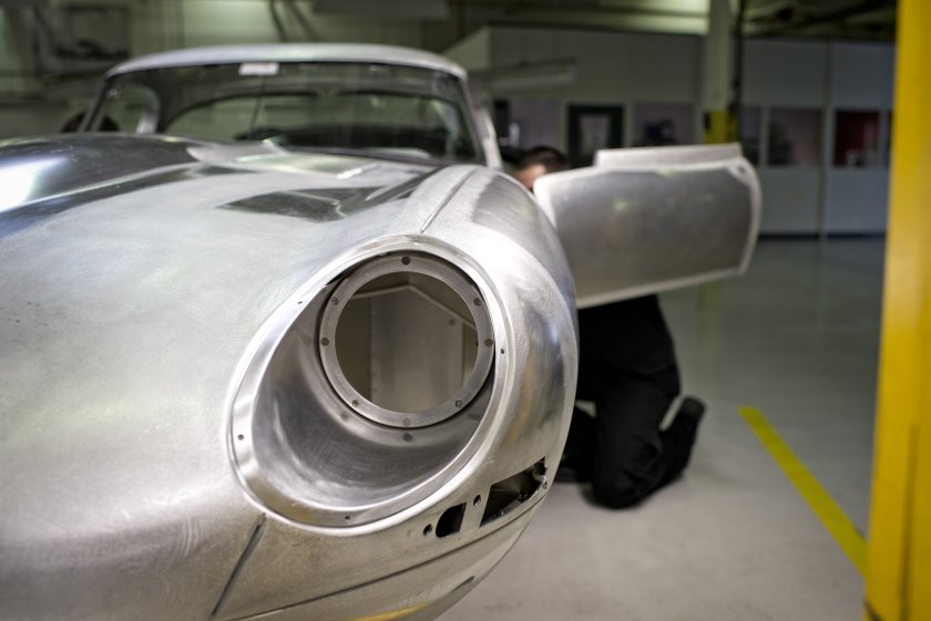 Jaguar to build six Lightweight E-types, perfect re-creations of the 1960s original