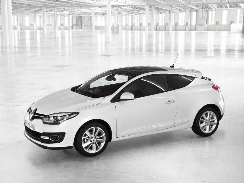 Renault Megane 3 Phase 3 Coupe GT Style dCi 95 specs, dimensions