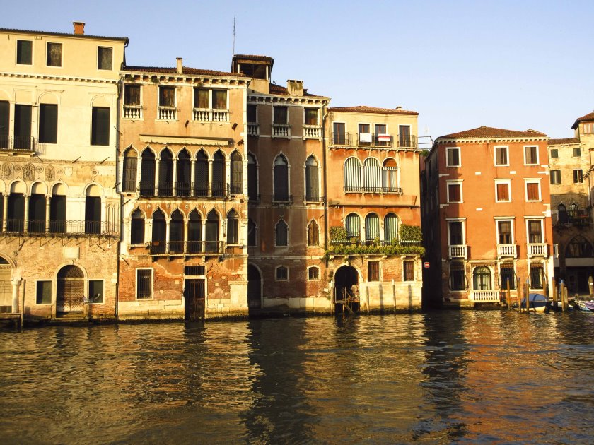 Letter from Venezia: a survival guide for summer ’16