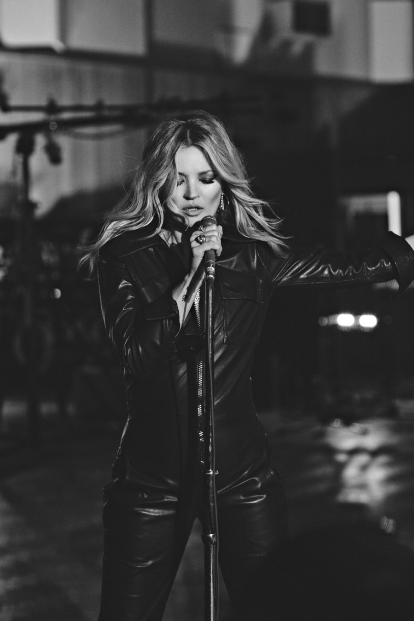 Supermodel Kate Moss stars in official video for ‘The Wonder of You’, from second Elvis Presley–RPO album
