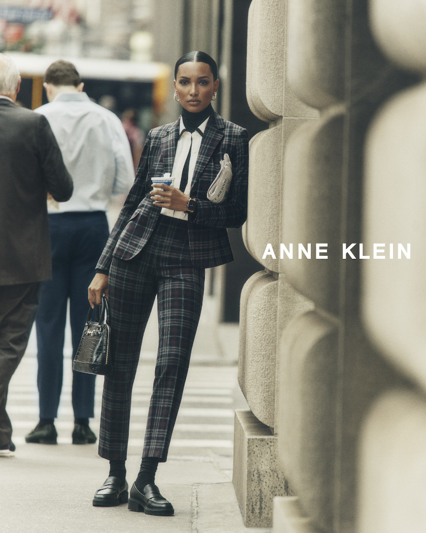 Anne Klein fall–winter 2023 campaign