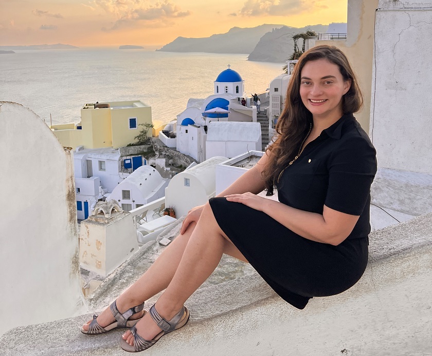 Jen Ruiz in Santorini, Greece