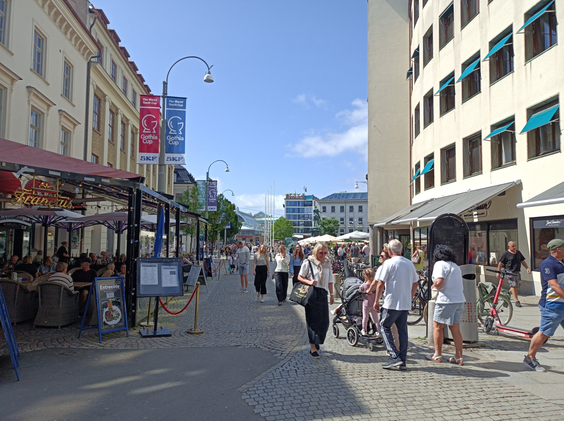 View of Östra Larmgatan, a pedestrian-only street in Göteborg