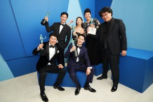<i>Parasite</i> makes history at 26th SAG Awards; Joaquin Phoenix, Rénée Zellweger take top acting prizes