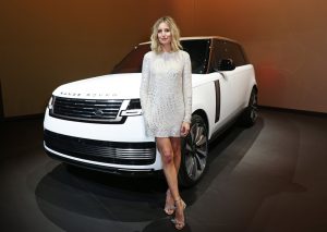 Fifth-generation Range Rover launched at Royal Opera House