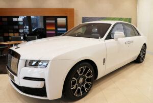 Rolls-Royce introduces Black Badge Ghost to New Zealand