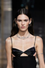 Sara Sampaio shone in Messika diamond jewellery