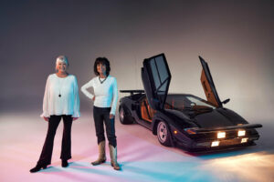 Lamborghini commemorates <em>The Cannonball Run</em>’s Countach, reuniting it with actresses